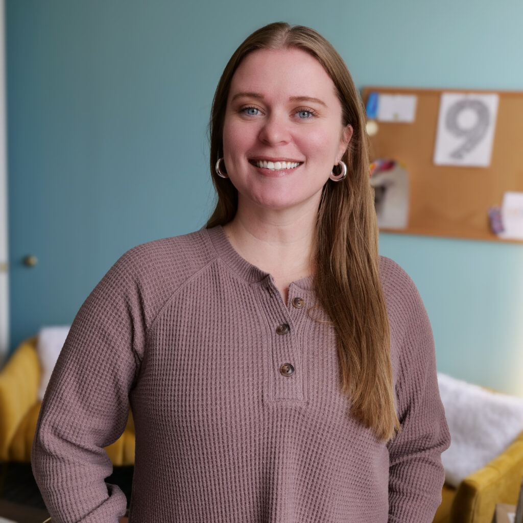 Maegen Gallagher bio photo